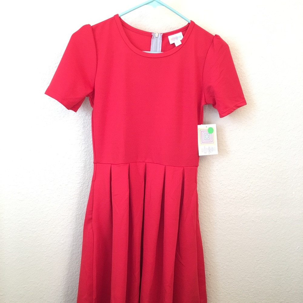 XS LuLaRoe Amelia (DISCOUNTED!)
